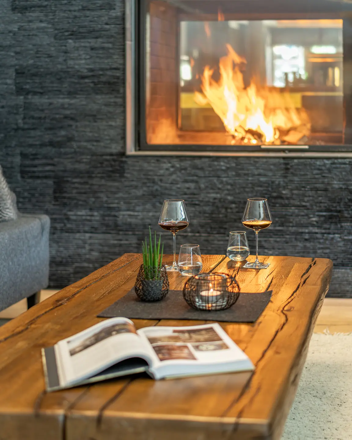 Kaminlounge im Hotel | © Johannes Brunner