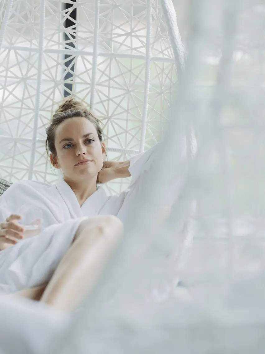 relax in the Bergland wellness area | © copyright by www.christophschoech.com