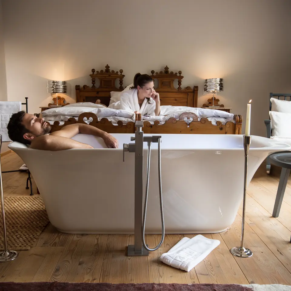 bathtub in the hotel room | © schatzl.at